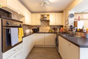 Kitchen- click for photo gallery